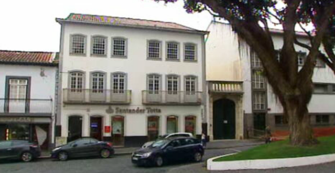 Câmara do Comércio de Angra do Heroísmo contra BTA