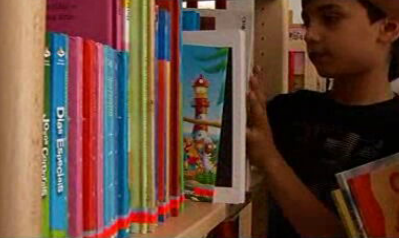 Biblioteca do Centro Escolar de Cabeça Santa