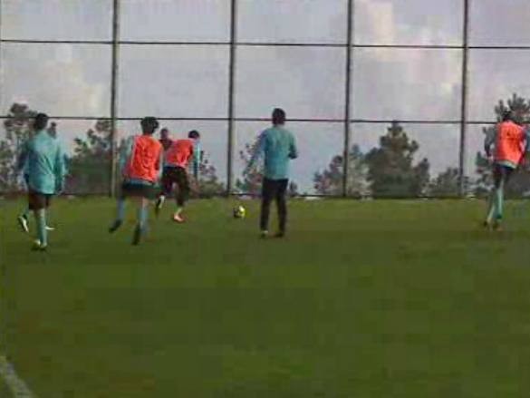 Futebol: treino do União da Madeira