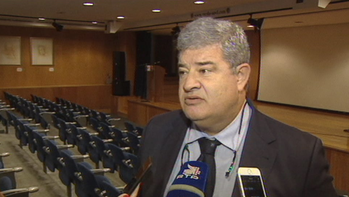 Contratação de novos médicos