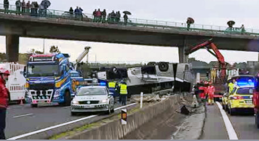 Acidente rodoviário na A1