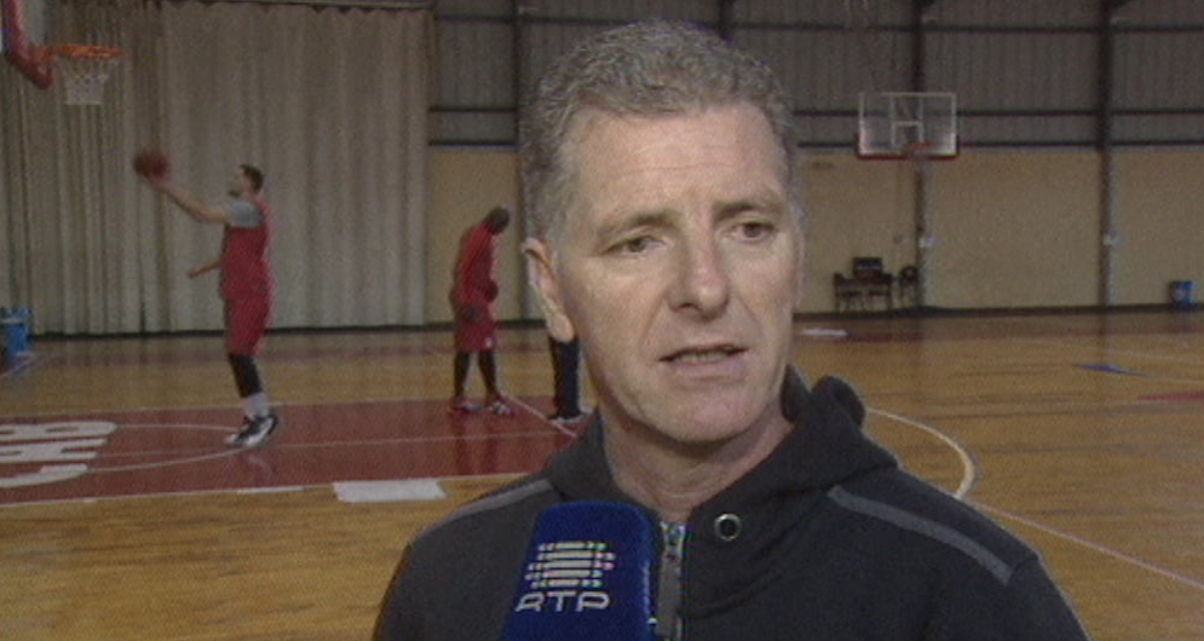 Basquetebol: antevisão CAB vs Ovarense