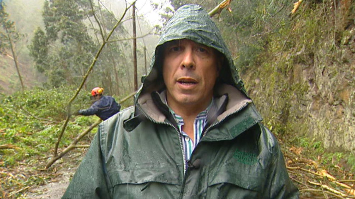 Danos nos complexos balneares do Funchal