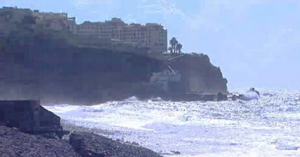 Limpeza balnear na Ponta do Sol