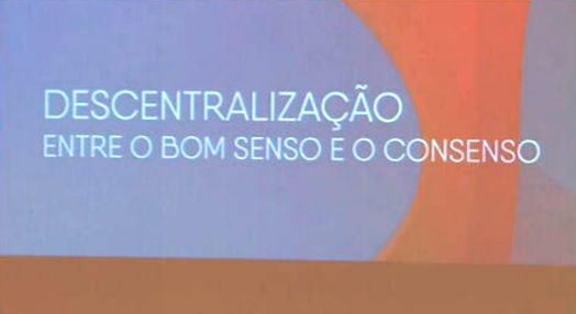 António Costa defende descentralização
