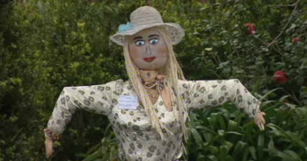 Mostra de Espantalhos