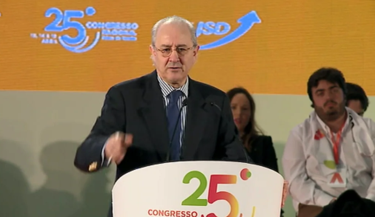 Rui Rio crítica Governo