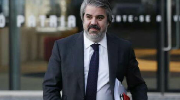 Buscas no caso e-toupeira