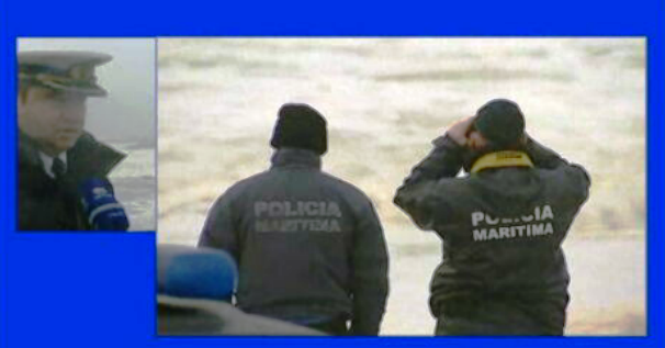 Buscas na praia da Costa Nova