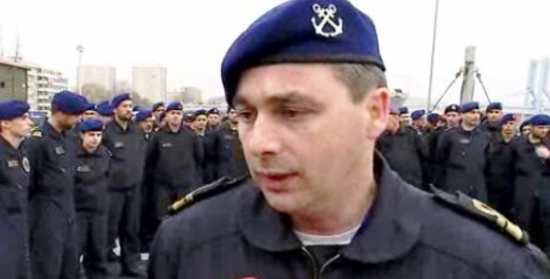 Buscas na praia da Costa Nova