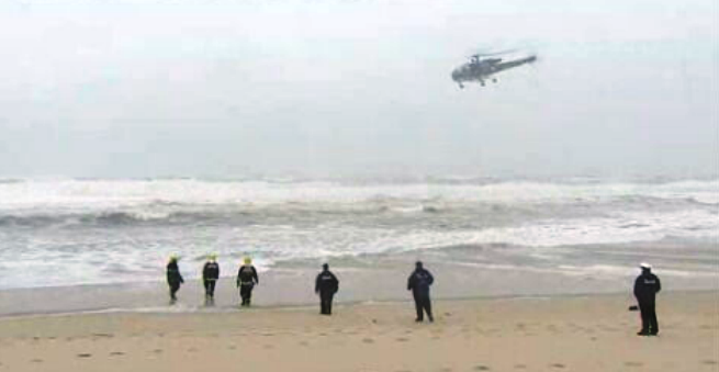 Buscas na praia da Costa Nova