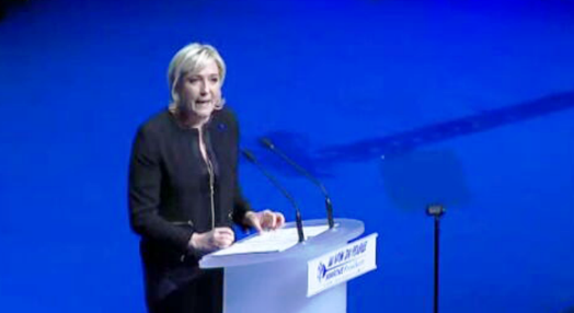 Marine Le Pen candidata às presidenciais em França