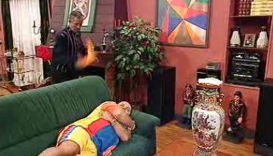 Nós os Ricos – Episódio 20, Parte I