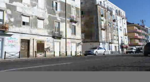 Abatimento de prédio em Oeiras
