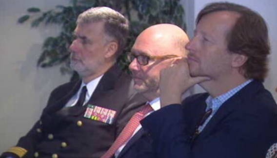 Reunião sobre segurança dos navios