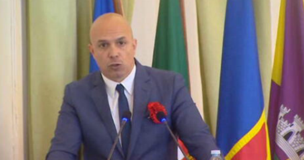 Sessão solene do 25 de Abril no Funchal