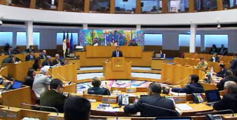 Debate sobre Educação nos Açores