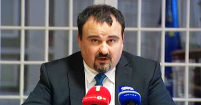 Conferência de imprensa de Paulo Estevão