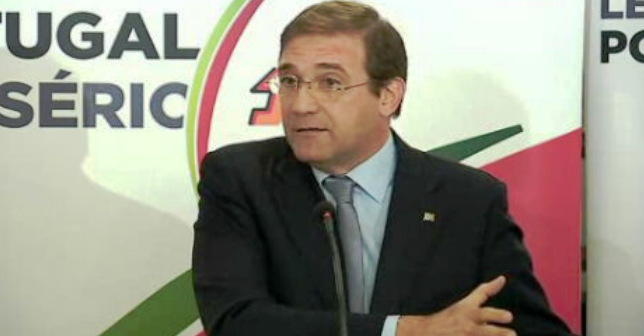 Passos Coelho critica o Governo