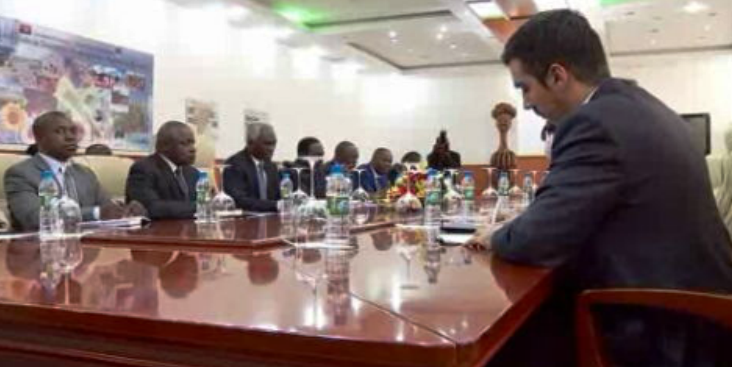 Empresas portuguesas em Angola