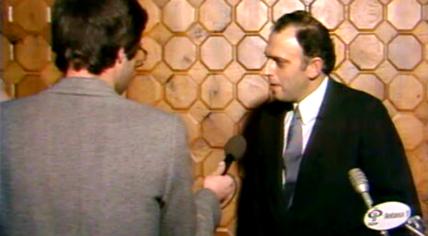 Ernâni Lopes regressa de Bruxelas