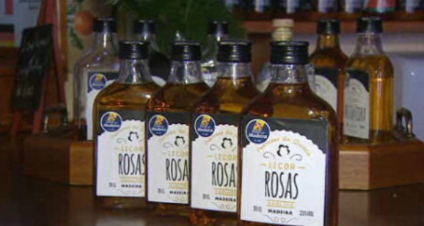 Medalha de ouro para Licor de Rosas