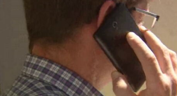 Burla com telemóveis