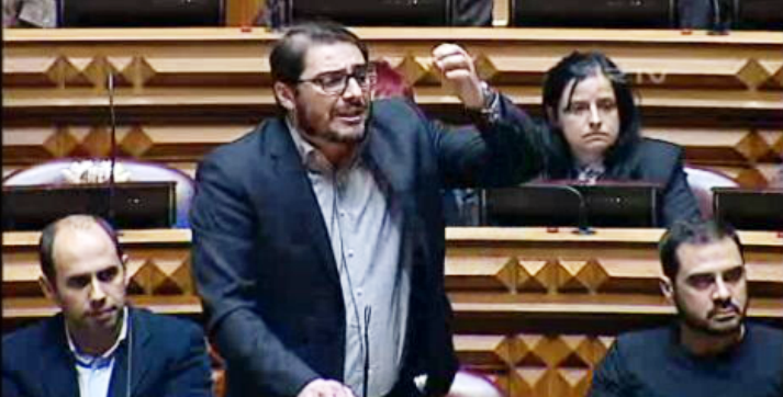 Debate parlamentar sobre a CGD