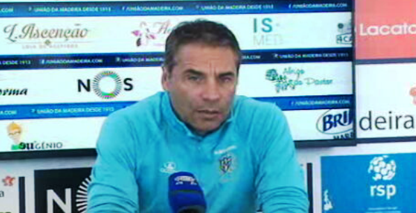 Futebol: treino do União da Madeira