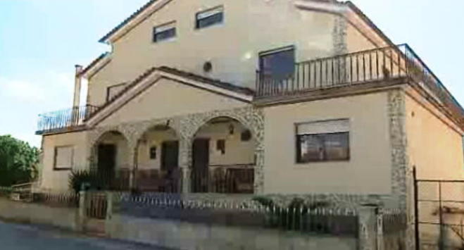 Lar ilegal encerrado