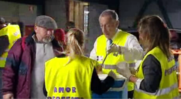 Marcelo Rebelo de Sousa faz voluntariado