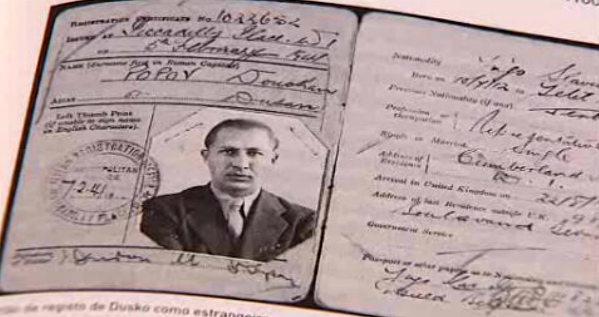 Livro “Na Toca do Lobo”