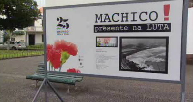 Exposição sobre o 25 de Abril