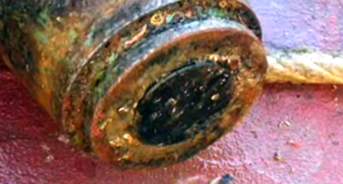 Bomba ao largo da Nazaré