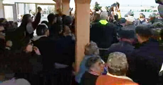 Demolições na Ria Formosa