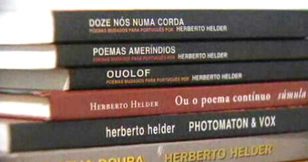 “Em Minúsculas” de Herberto Helder
