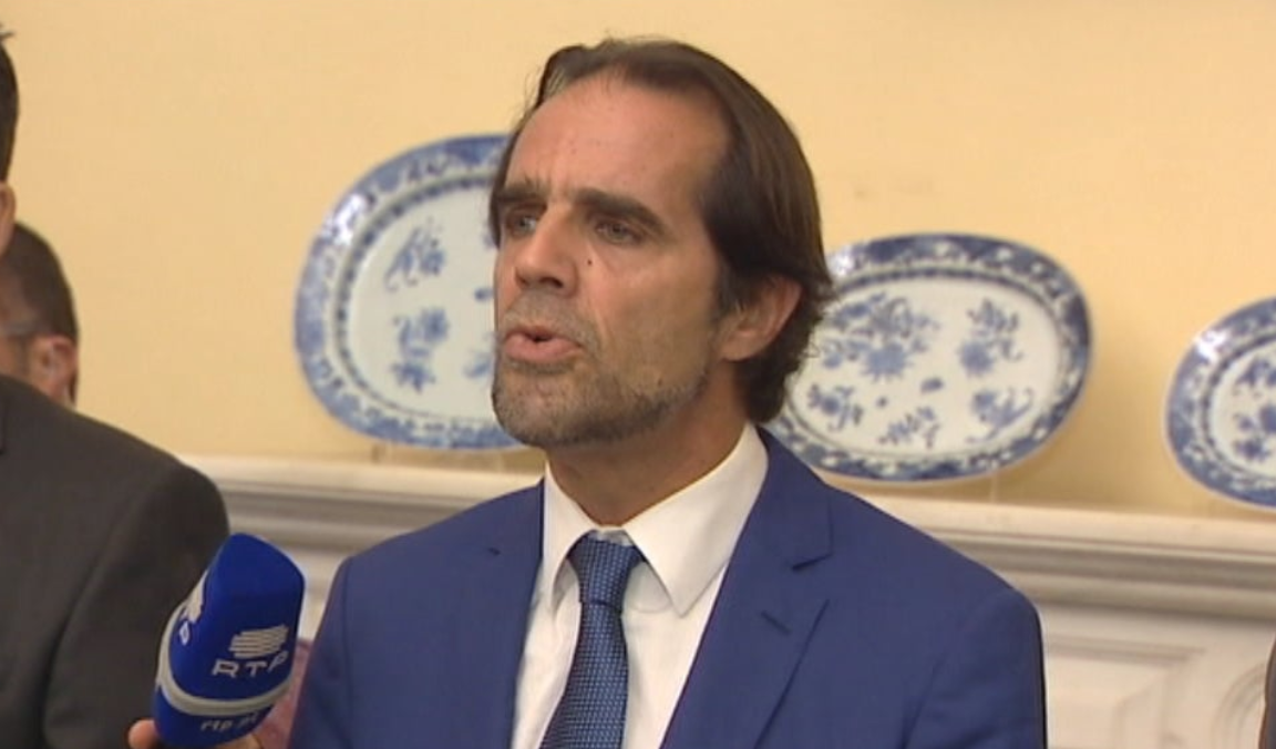 Futebol: Nacional recebido na Quinta Vigia