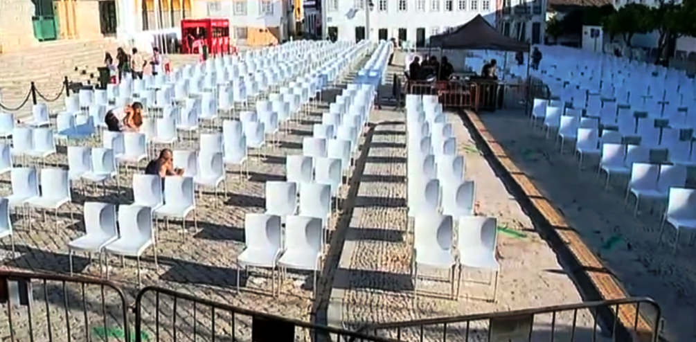 “Noites F” em Faro