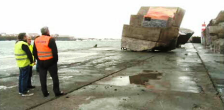 Vítor Fraga visita porto da Madalena