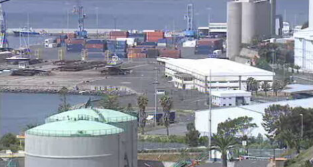 Situação do porto do Caniçal