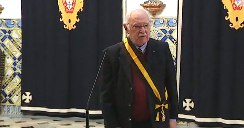 Ordem de Mérito para Ruy de Carvalho