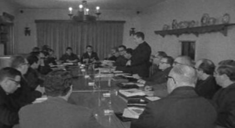 Reunião dos assistentes religiosos da Mocidade Portuguesa