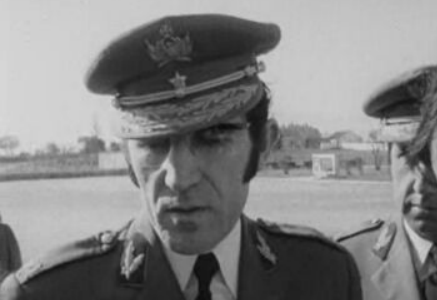 Ramalho Eanes visita o Regimento de Infantaria