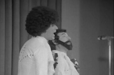 Revista de teatro “Tudo a Nu”