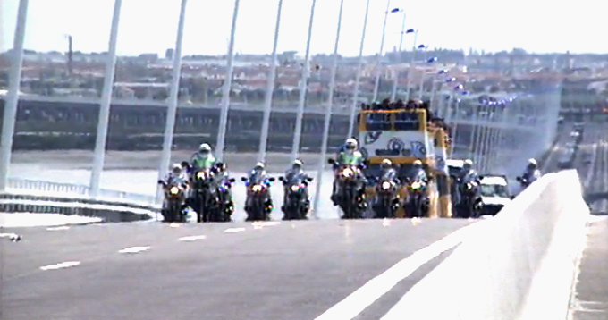 Inauguração da Ponte Vasco da Gama