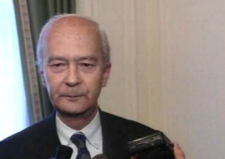 Reação das administrações hospitalares