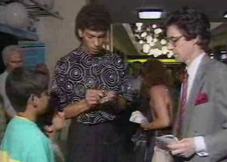 Mozer faz escala em Portugal