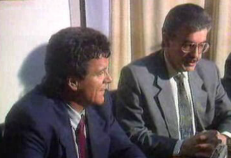 Futebol: Apresentação de Jair Picerne