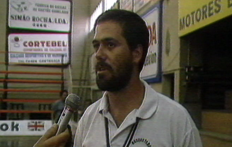 Basquetebol: treino da Ovarense