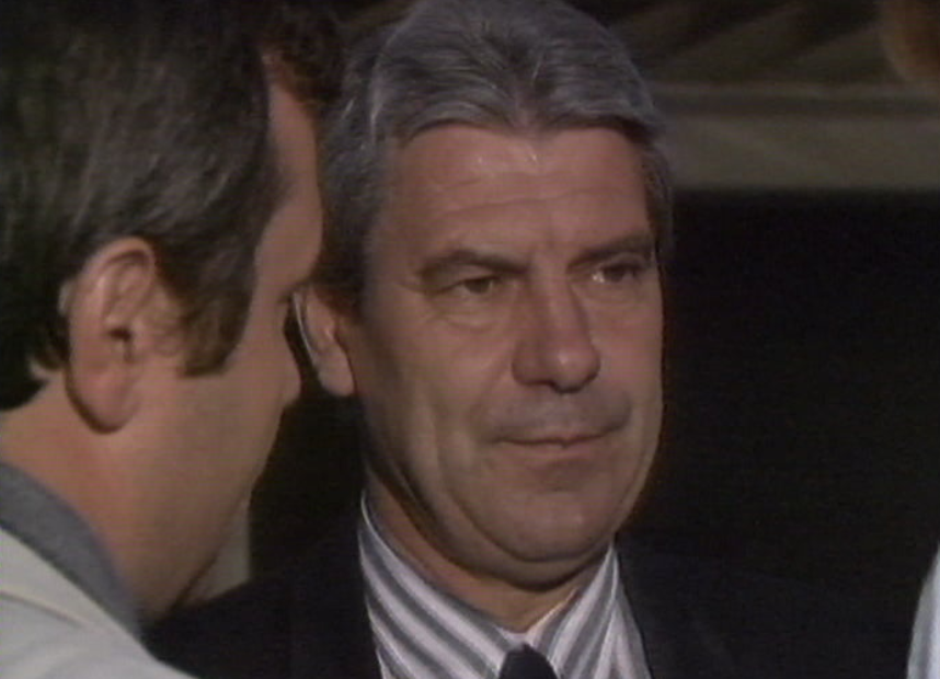 Futebol: chegada da Seleção da Roménia